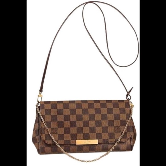 Louis Vuitton Handbags - Like new LV favorite PM